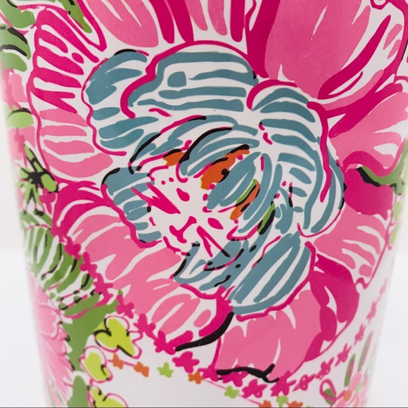 SOLD Lilly Pulitzer Target Glass Hurricane Vase - Picture 6 of 8